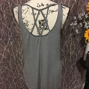 Maurice’s Navy blue & white Tank